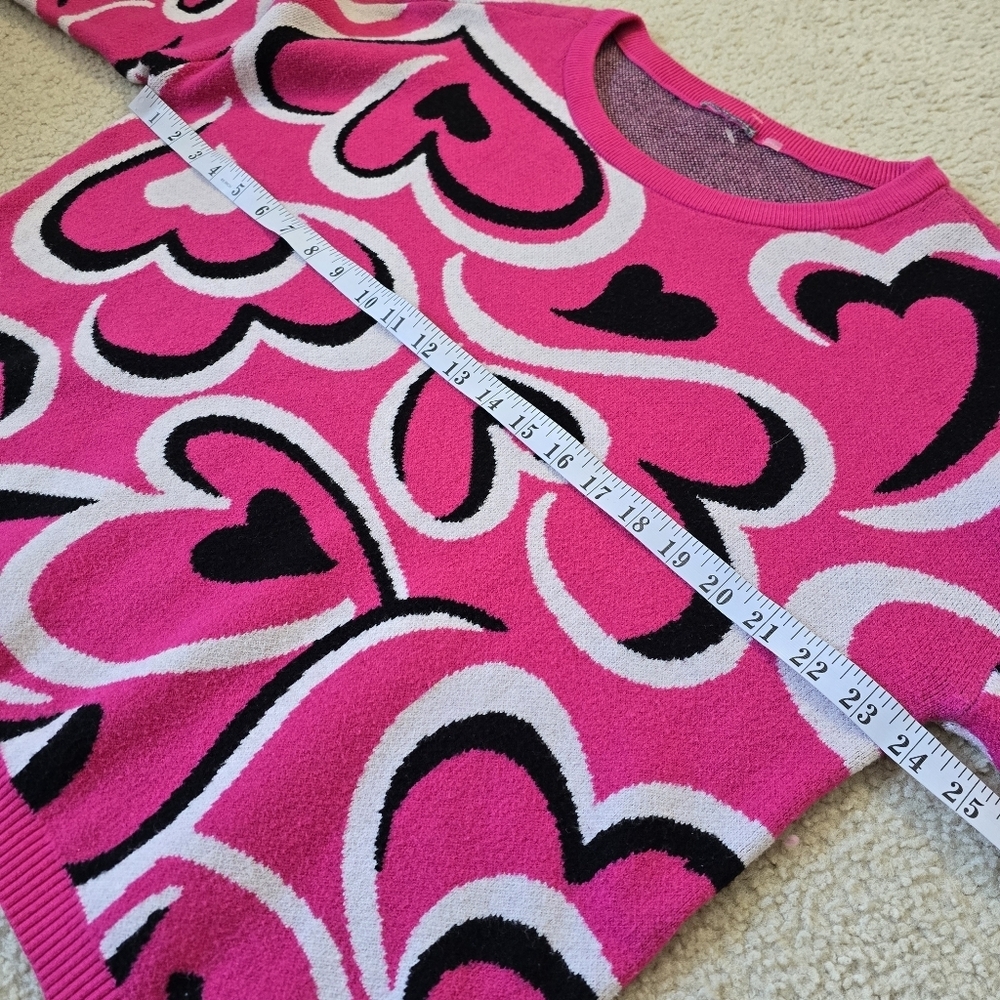 Hot Pink Heart Graphic Sweater – Size Large/XL - Picture 3 of 6